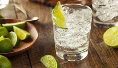 FRESH LIME SODA/WATER